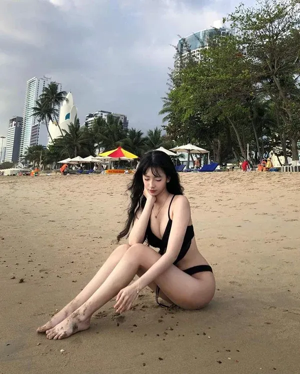 Hot girl Việt sexy khoe thần thái tự tin bikini mỏng. Hot girl Việt sexy khoe thần thái tự tin bikini mỏng.