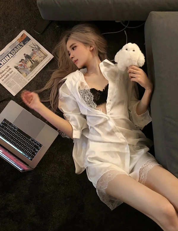 Bộ ảnh gái dễ thương tạo dáng bộ ngủ