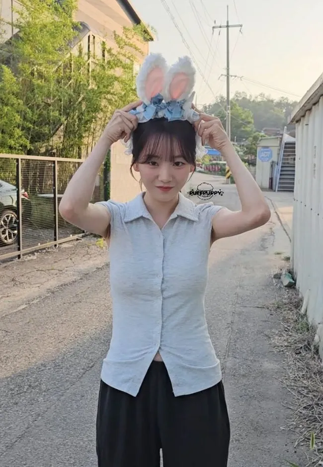 Xem hình ảnh hot girl tóc ngắn đáng yêu