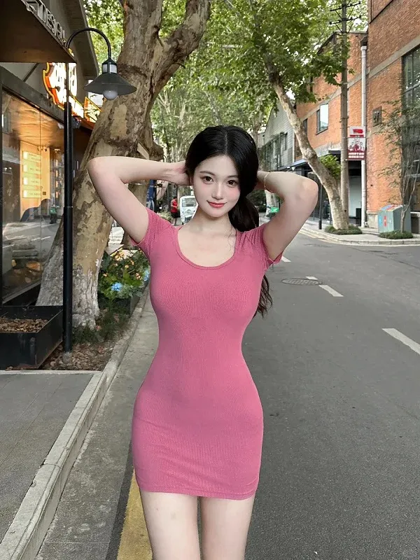 Gái xinh mặc pinky quyến rũ