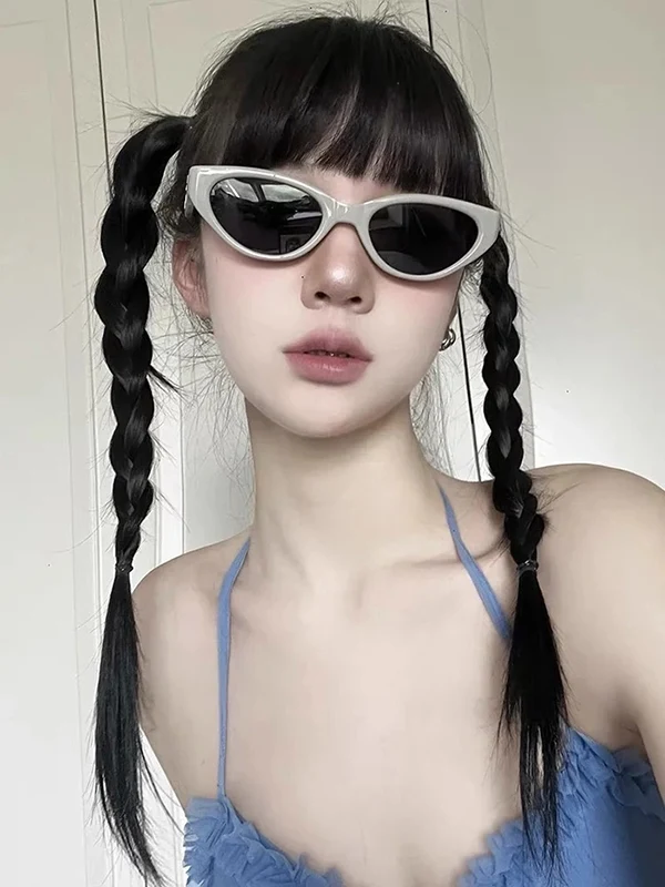 Album hình hot girl đeo kính tỏa sáng từng khoảnh khắc