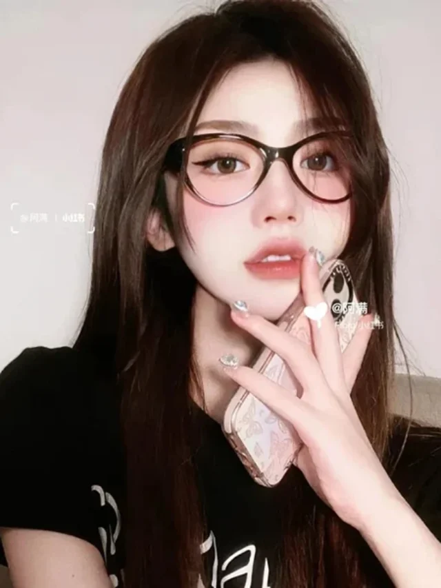 79+ ảnh gái xinh đeo kính đẹp, cute, dễ thương, cuốn hút nhất