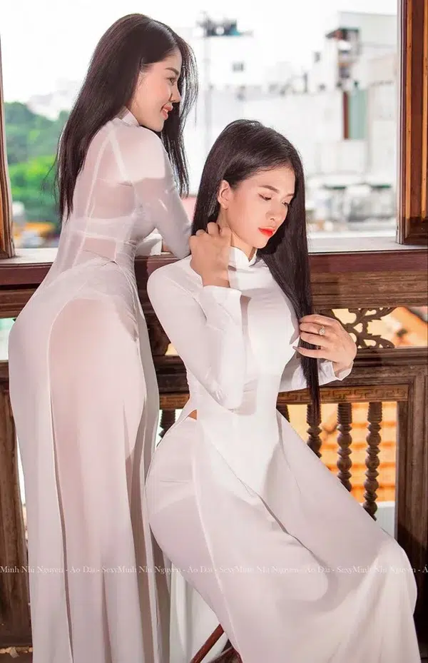 Áo dài mỏng Việt Nam độc đáo
