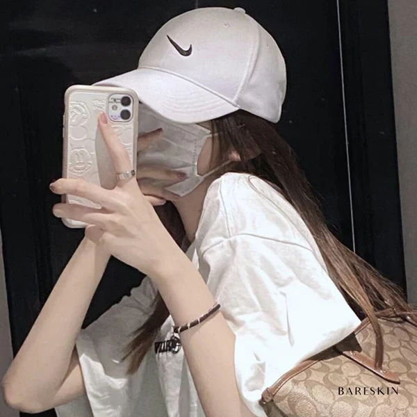 Loạt ảnh gái cute selfie che mặt tinh tế
