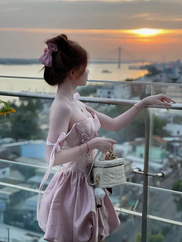 Tải ảnh avatar hot girl giấu mặt dịu dàng