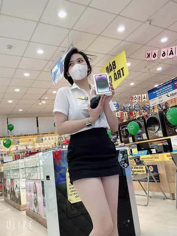 Bộ ảnh nhân viên cute tgdd phong cách nhẹ nhàng