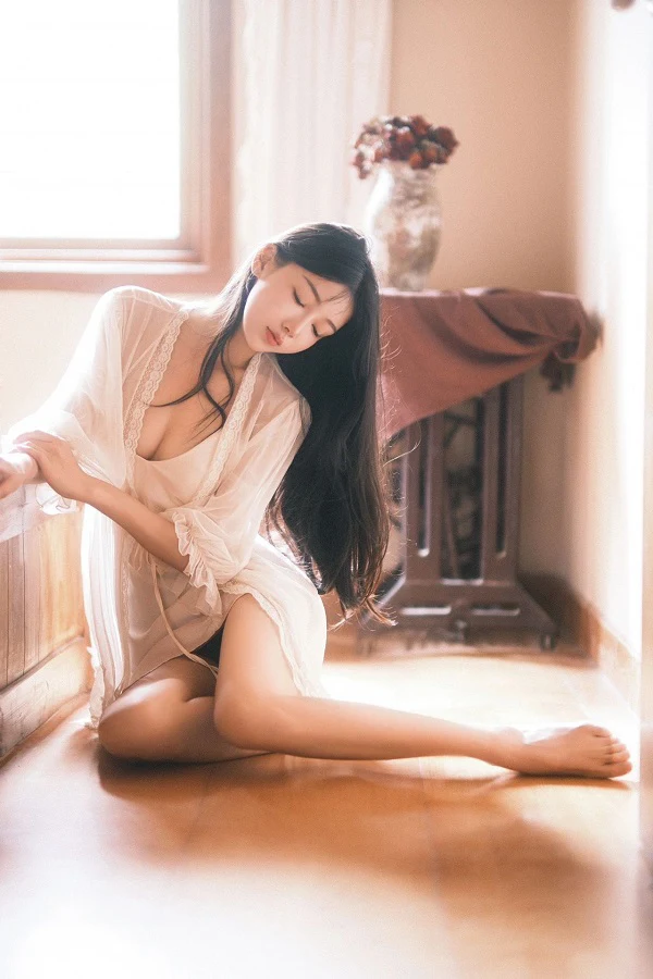 Bộ ảnh gái sexy với thần thái cuốn hút