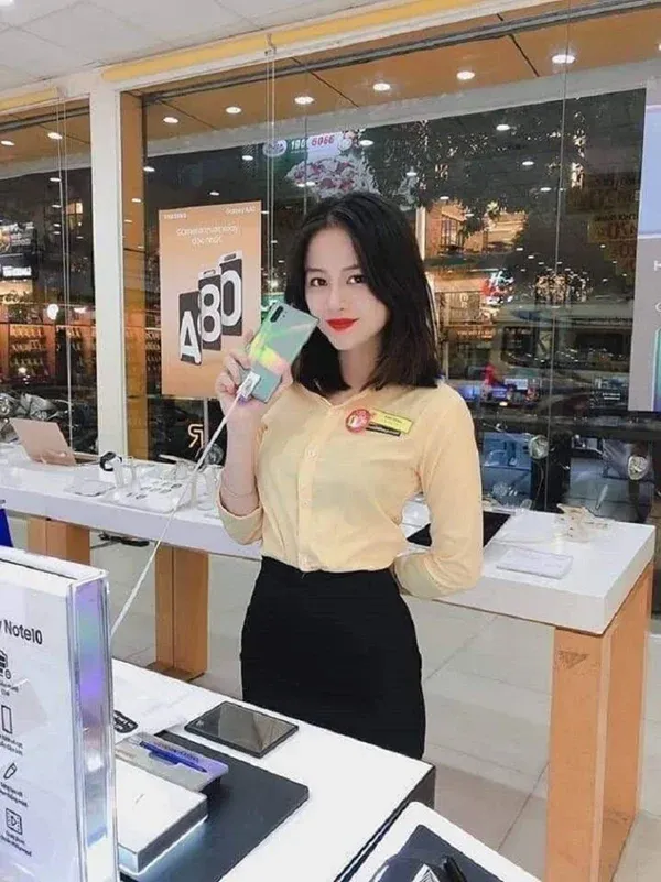 Tải hình ảnh gái thegioididong gương mặt cuốn hút