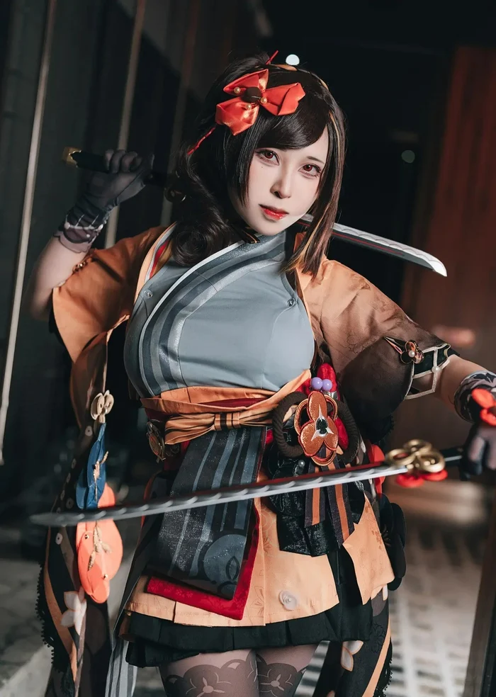 gái xinh cosplay nhân vật anime