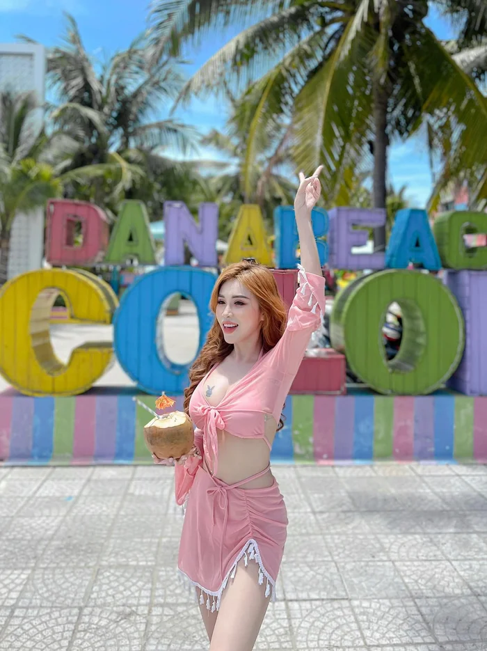 Pinky Bảo Trân nude vẻ đẹp gợi cảm đầy quyến rũ