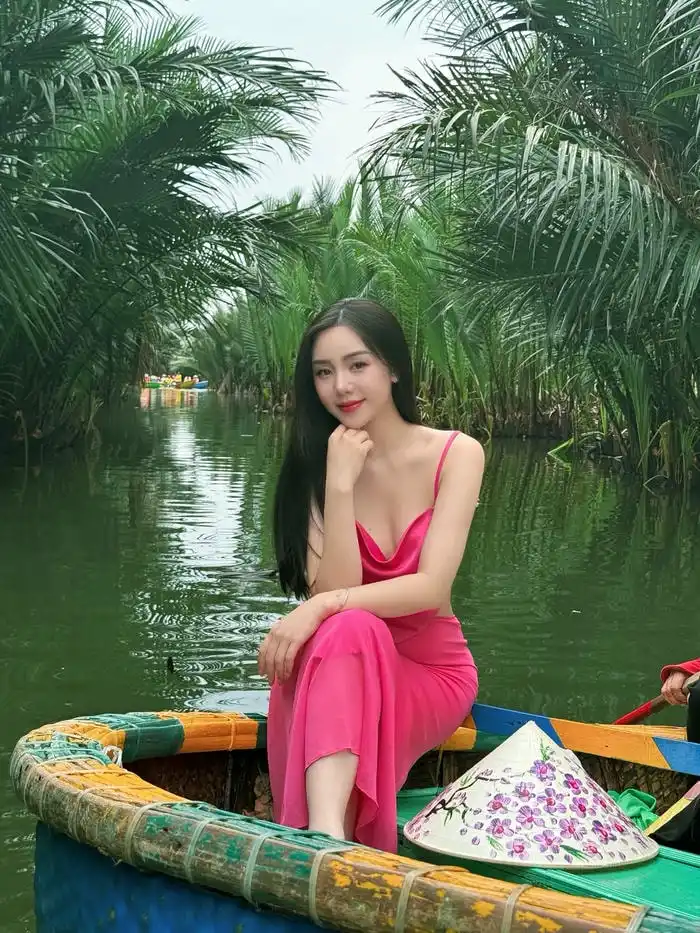 ảnh quỳnh kool sexy cuốn hút mọi ánh nhìn