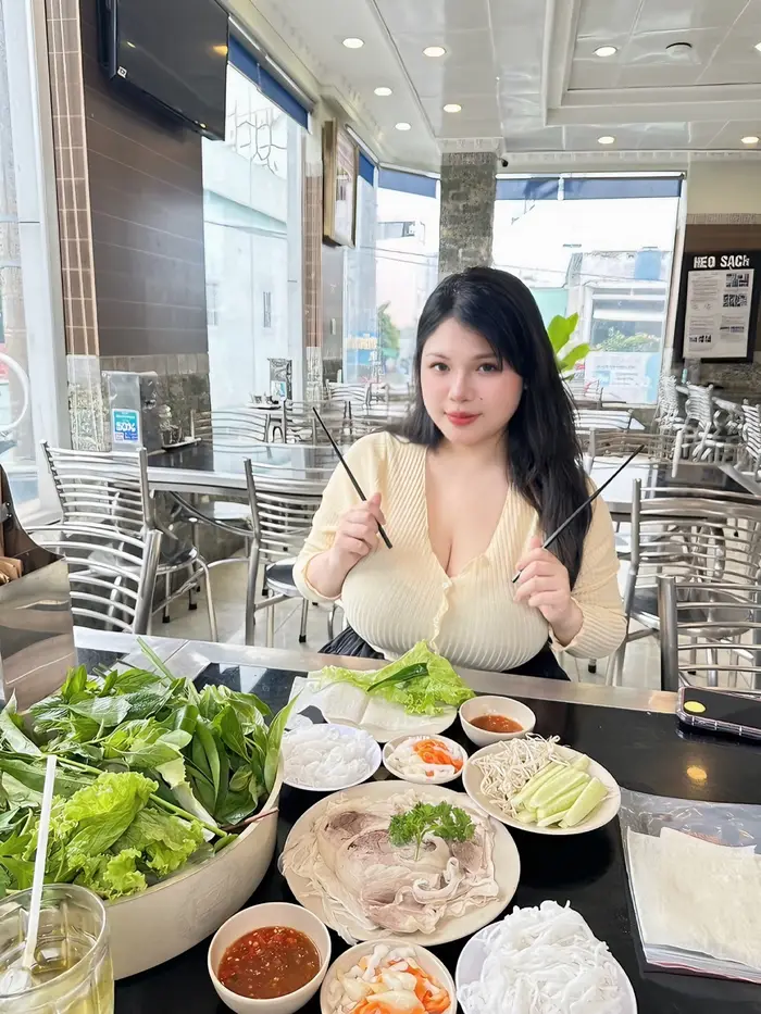 loạt hình ảnh võ thị thu trang onlyfans đầy mê hoặc