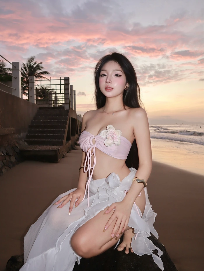 Hình gái xinh 18+ toát lên nét quyến rũ tuổi mới lớn