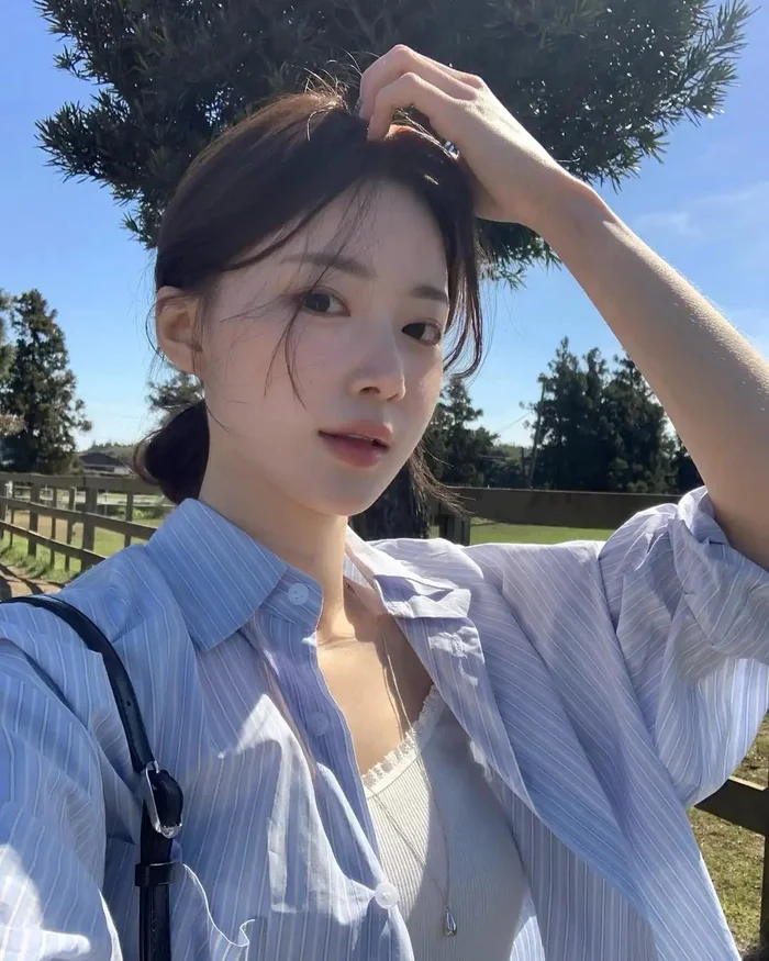 Hình avatar gái Hàn Quốc dễ thương, hợp xu hướng Gen Z