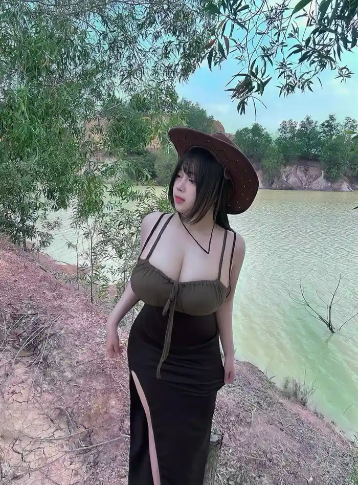 pi tiên lộ vú