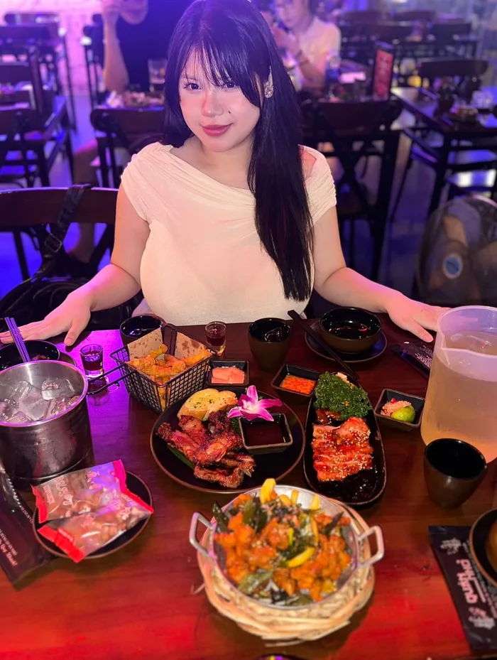 tải hình ảnh võ thị thu trang onlyfans cuốn hút và đầy sắc sảo