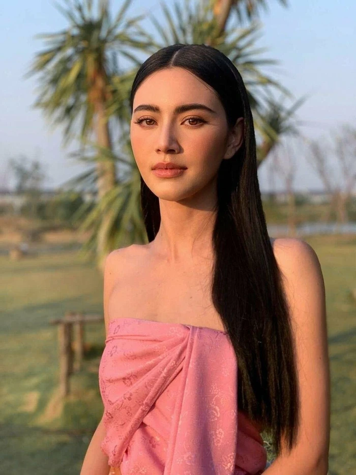 Album hình gái xinh Thái Lan đầy quyến rũ và thanh thoát