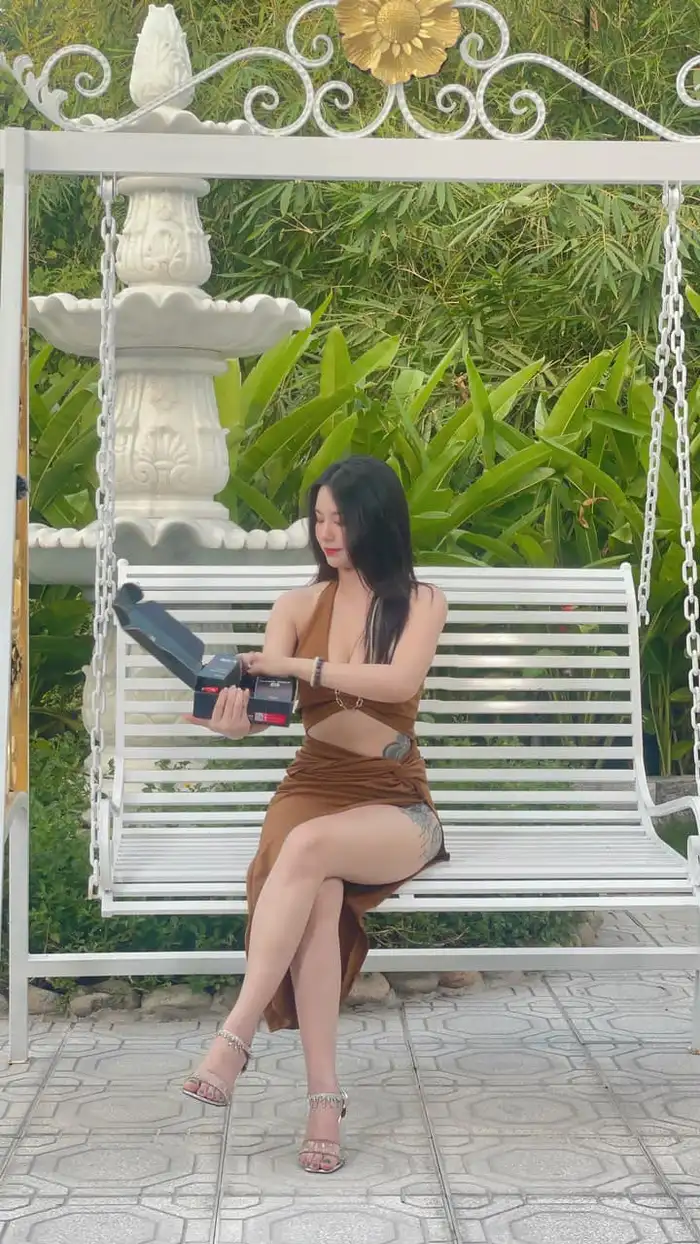 Tải hình ảnh linh miu bikini chất lượng cao