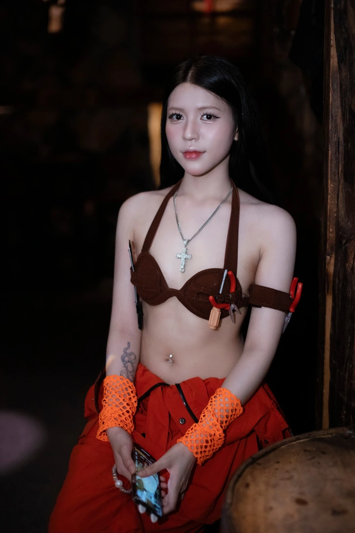 Album ảnh gái đi bar, cực kỳ lôi cuốn và hấp dẫn