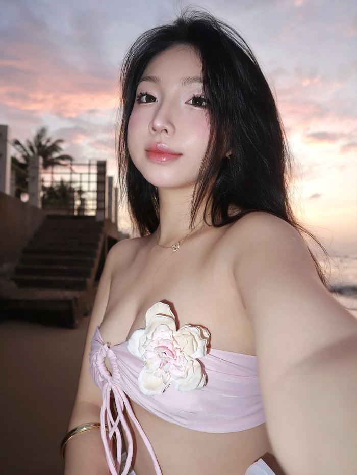 Hình ảnh gái xinh 18+ đẹp tự nhiên, không chỉnh sửa