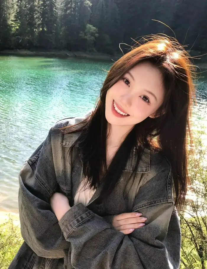 Ảnh gái xinh Douyin pose dáng tự nhiên