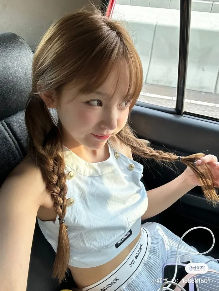 ảnh nữ k11