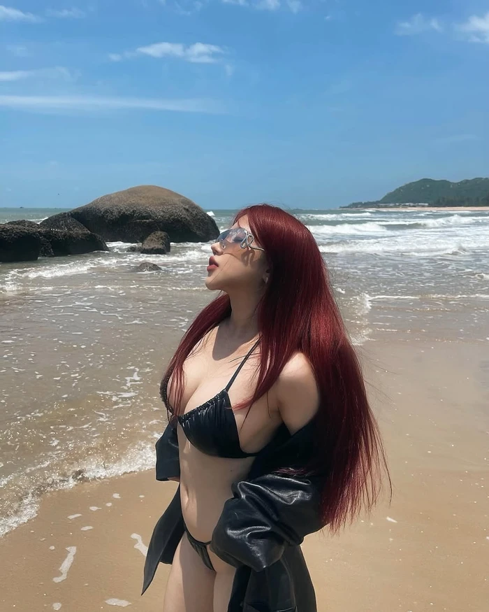 Gái xinh mlem nhìn rất nổi bật