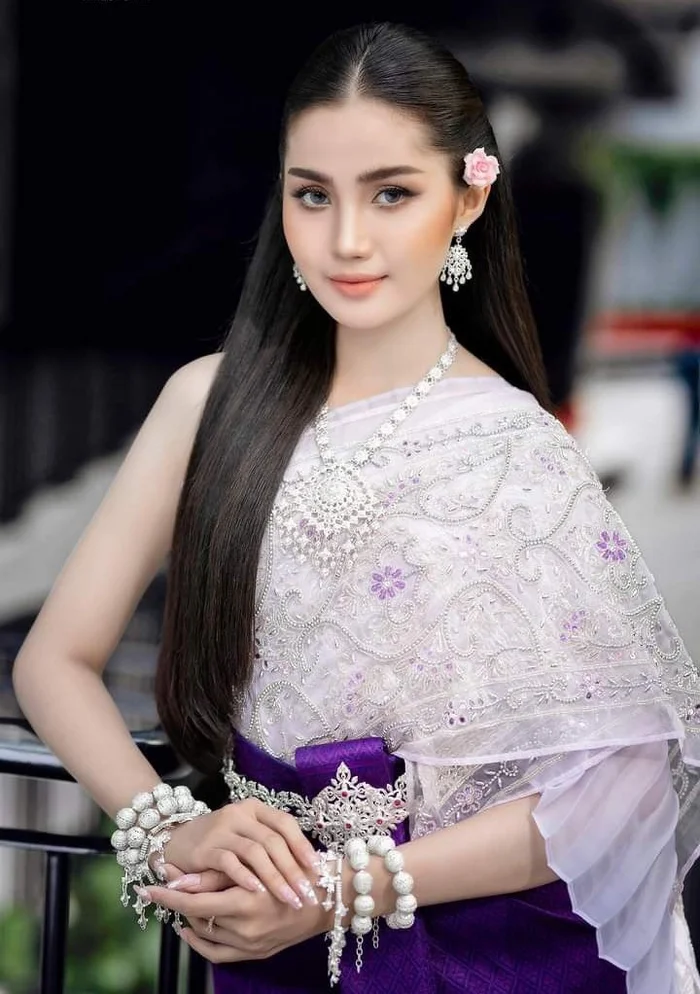 Xem hình gái xinh Thái Lan đẹp rạng ngời từ ánh mắt