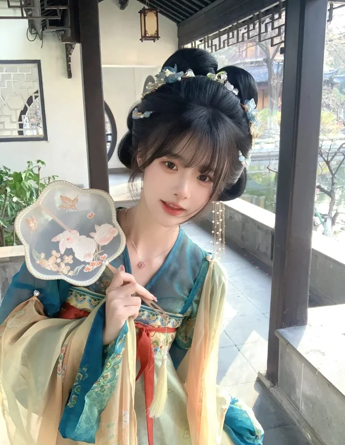 Hình avatar cổ trang nhẹ nhàng nhưng đầy sức hút