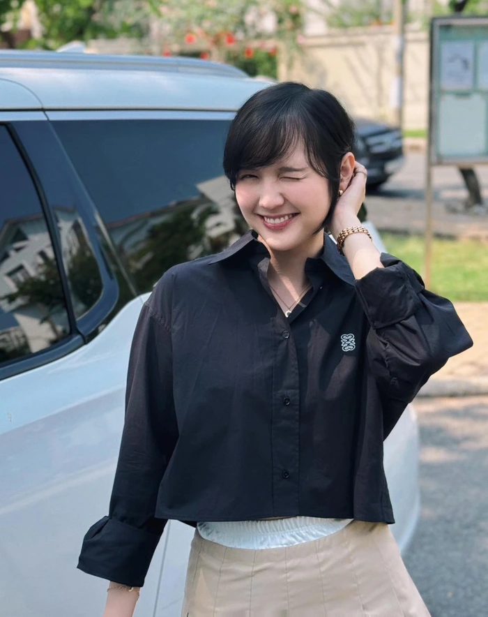 Loạt ảnh nude Hải Tú quyến rũ nhẹ nhàng