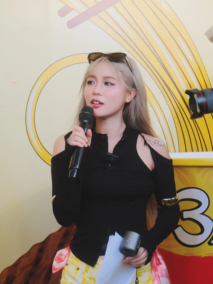 Ngắm hình ảnh misthy sexy cuốn hút
