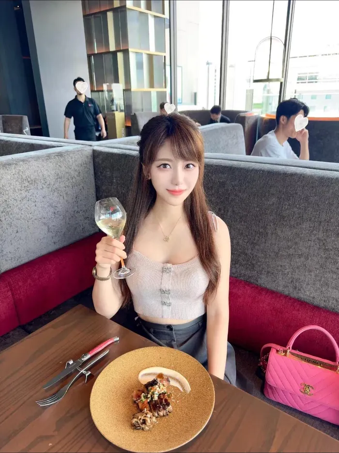 Bộ sưu tập hình gái Nhật phù hợp dùng làm hình nền