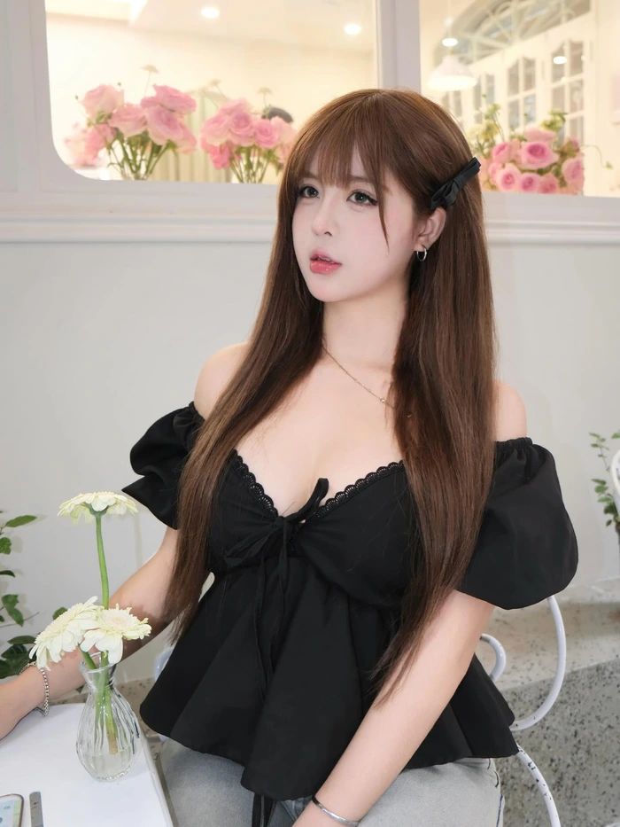 Hình gái xinh mlem phù hợp làm avatar