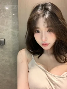 Xem hình ảnh gái xinh Trung Quốc chuẩn nhan sắc ngọt ngào