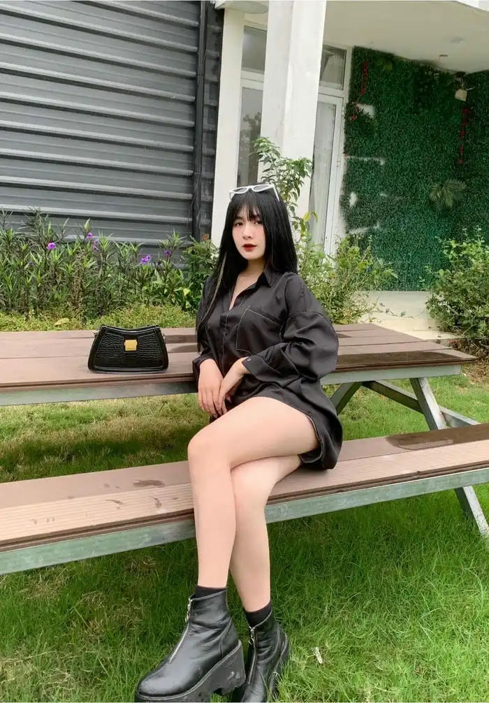 loạt ảnh Quỳnh Alee bikini sexy gây ấn tượng mạnh