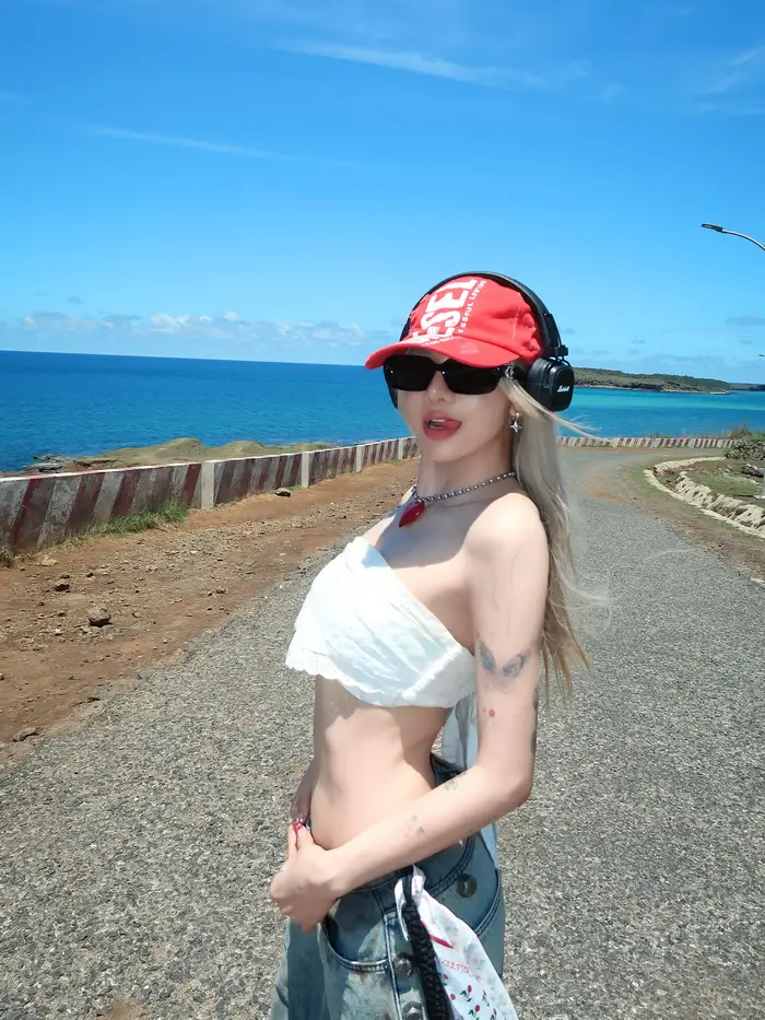 Xem ảnh Ciin sexy đẹp quyền lực và đầy ma lực