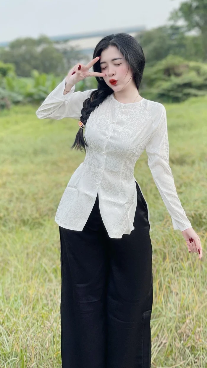 Tải hình gái quê đẹp, không cầu kỳ nhưng cuốn hút