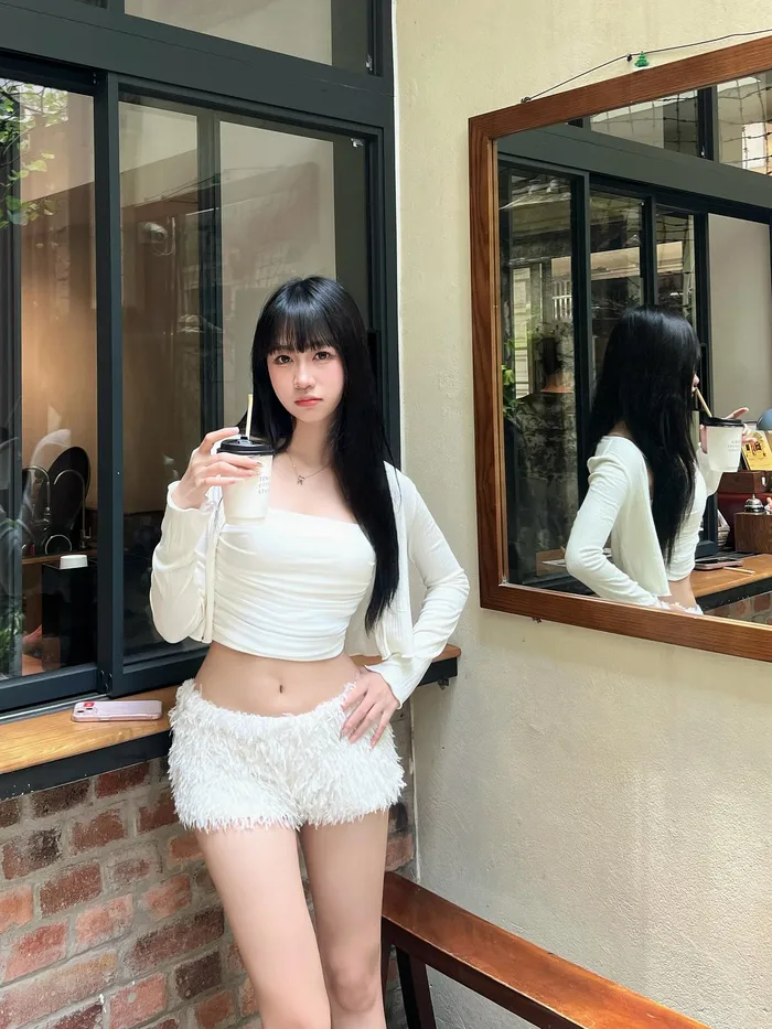 Bộ ảnh gái xinh 2k nét đẹp dịu dàng