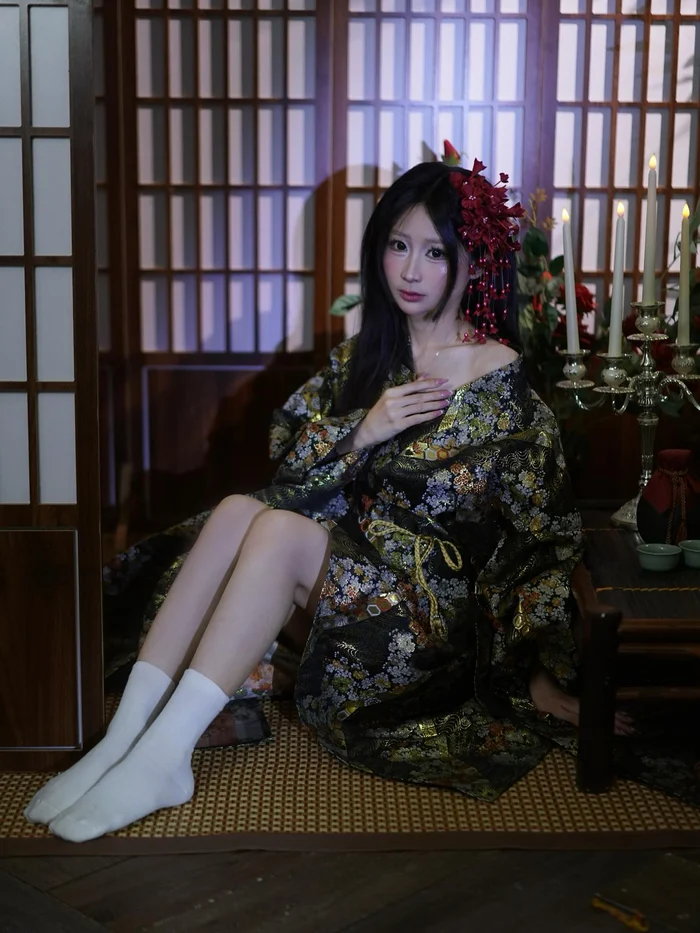 Album ảnh gái Nhật thu hút nhiều lượt tải về