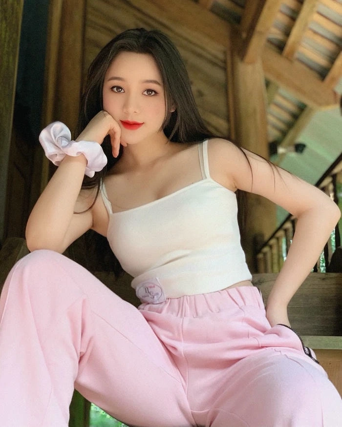 album ảnh quỳnh kool sexy đẹp từng khung hình