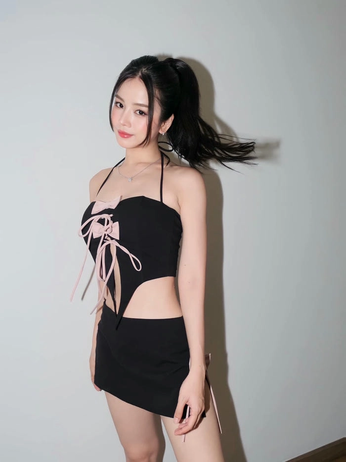 Ngắm ảnh DJ Mie sexy cực kỳ nóng bỏng và cuốn hút