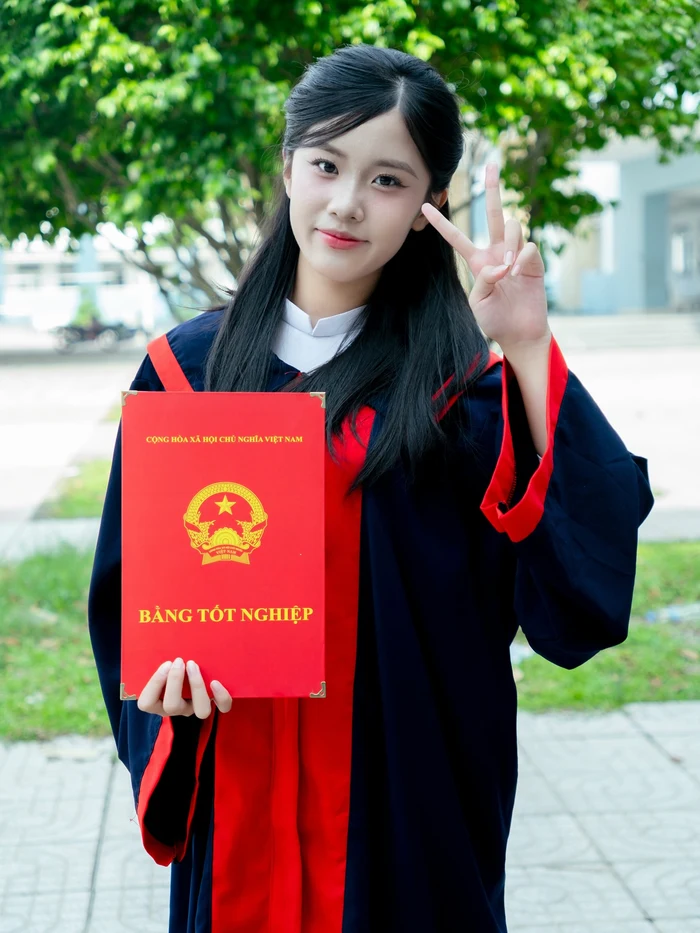 Ảnh gái xinh cấp 3 với vẻ đẹp nhẹ nhàng