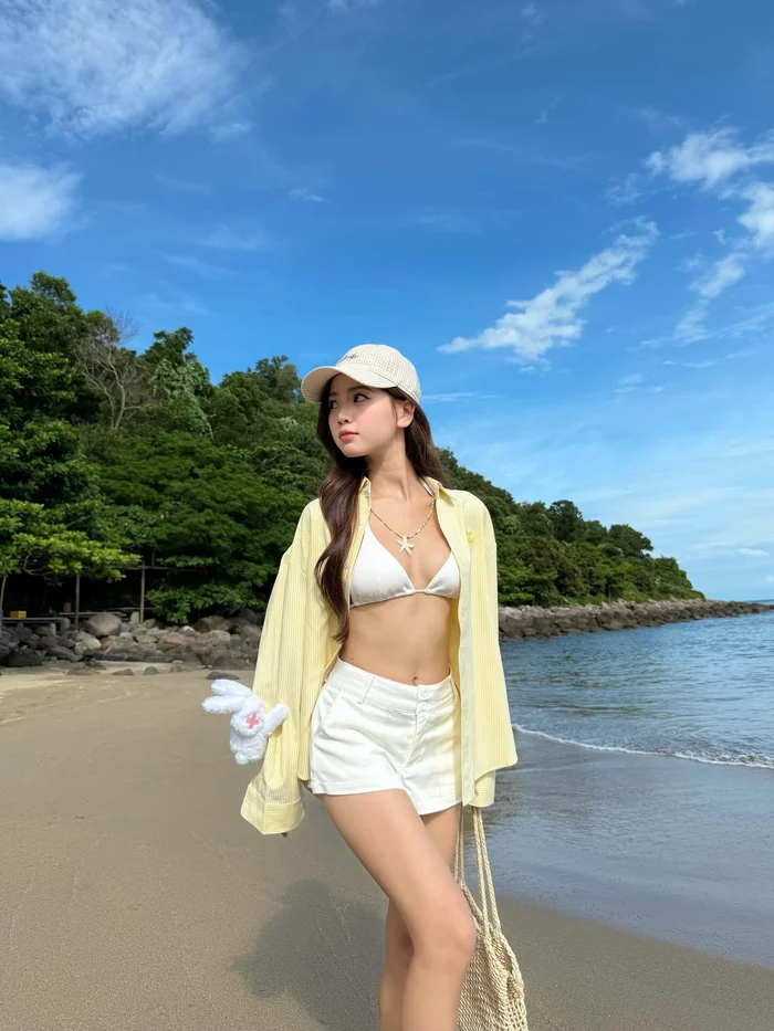 Hình ảnh cô gái 2k4 xinh đẹp, tỏa sáng đầy tự tin