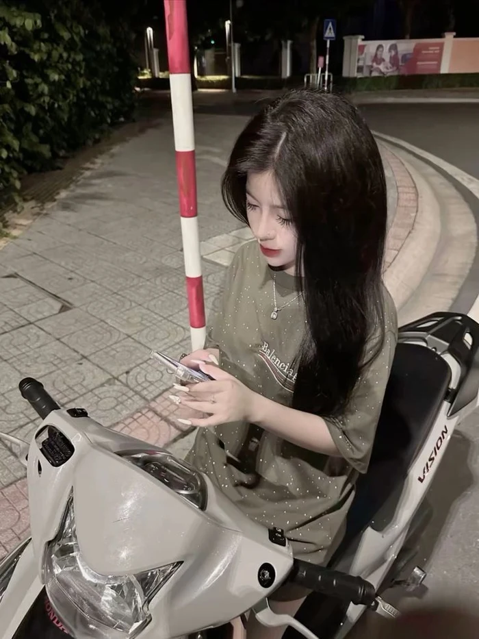 Ngắm ảnh girl phố đẹp đầy cảm hứng