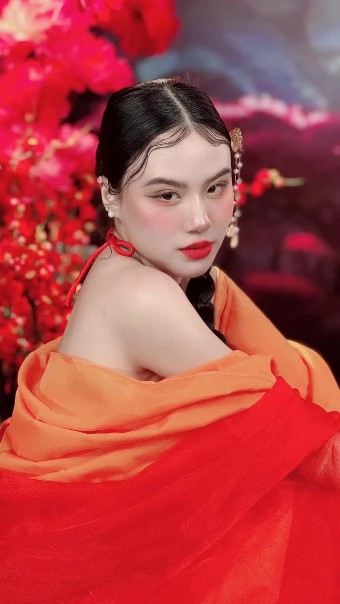 Hình linh miu bikini đẹp làm avatar ấn tượng