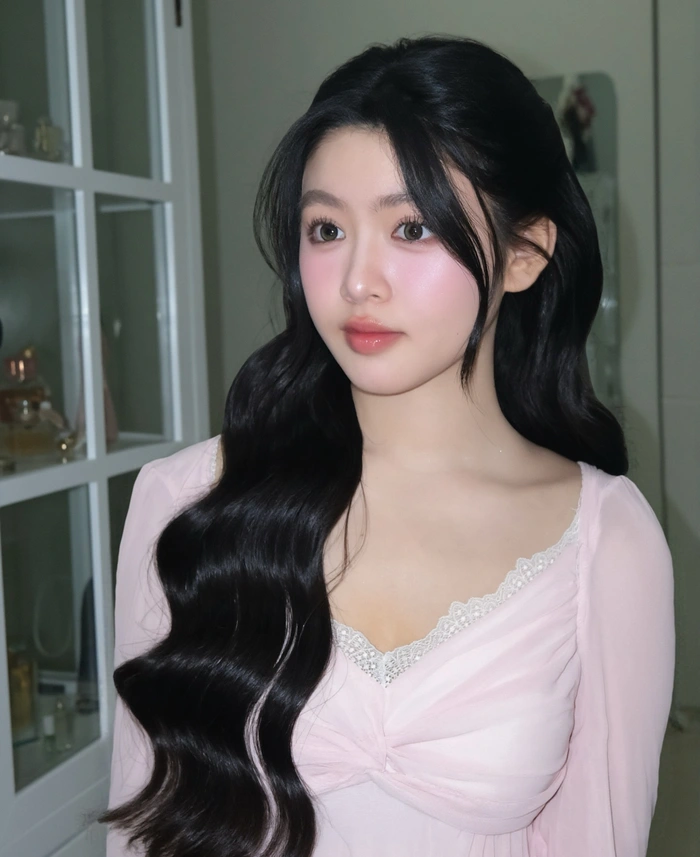 Tải hình ảnh gái 9x xinh đẹp, duyên dáng và nữ tính