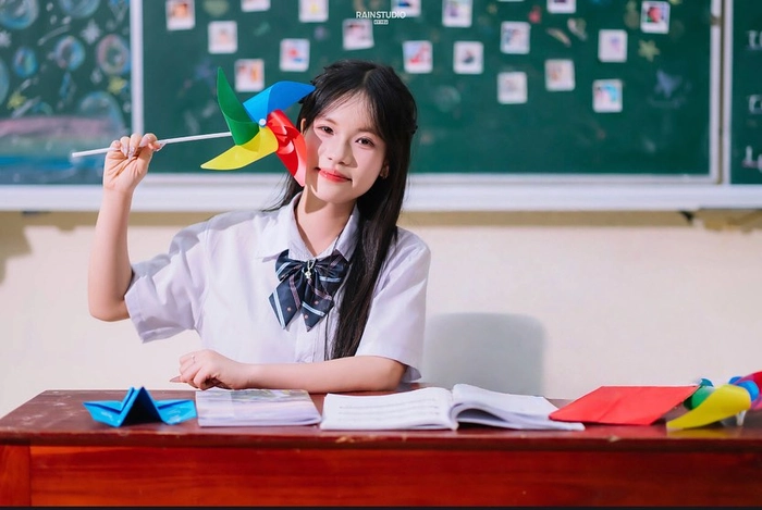 Album ảnh gái xinh cấp 3 làm người xem mê mẩn