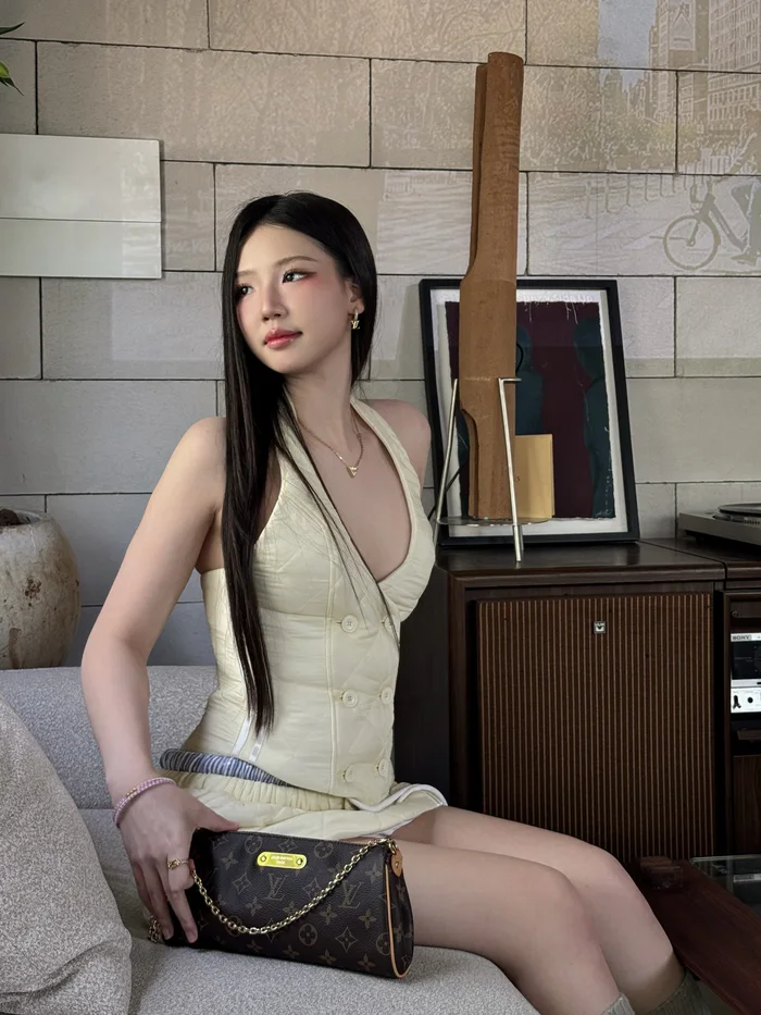 Hình ảnh Amee sexy cuốn hút không thể rời mắt