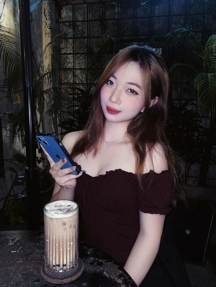 Ngắm ảnh gái 9x xinh đẹp, tạo ấn tượng mạnh mẽ với người xem