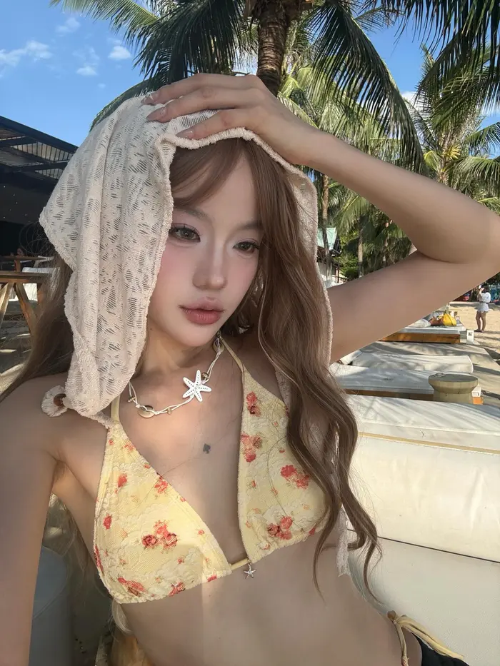 Hình nền cô gái 2k4 xinh đẹp, trẻ trung